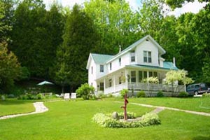Garden Path Bed & Breakfast