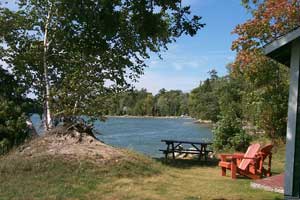 Lake Kagawong Family Cabins