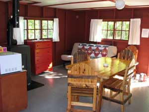 Lake Kagawong Family Cabins