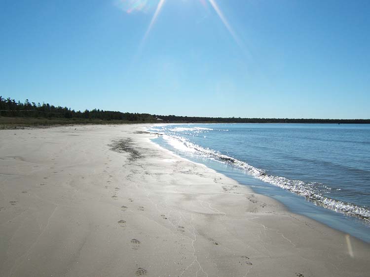 On the Bay B & B - Beach